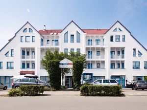 22415091-Ferienwohnung-2-Laboe-300x225-5