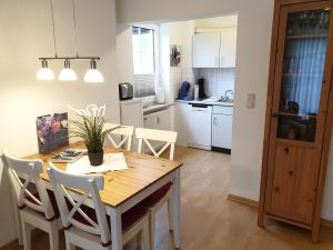 23988670-Ferienwohnung-4-Laboe-300x225-3