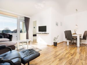 23988694-Ferienwohnung-3-Laboe-300x225-5