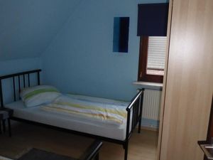 23988693-Ferienwohnung-4-Laboe-300x225-4