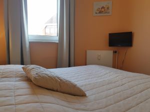 23988698-Ferienwohnung-3-Laboe-300x225-1