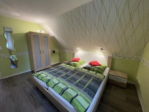 23988700-Ferienwohnung-5-Laboe-300x225-2