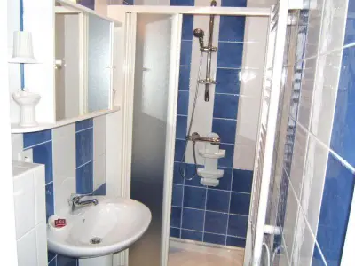 Bad/Dusche