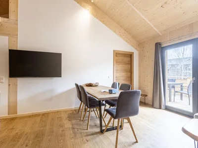 DiningRoom