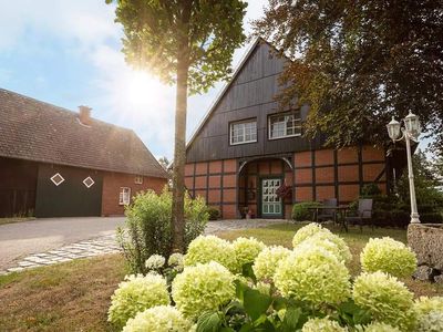 die Hofansicht des schönen Giebels der Hofstelle