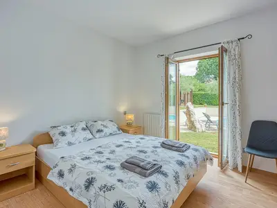 Ferienwohnung für 3 Personen (60 m²) in Ladrovići 7/10