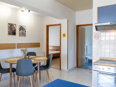 Ferienwohnung für 4 Personen (50 m²) in Ladrovići 5/10