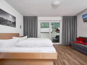 2608817-Ferienwohnung-9-Längenfeld-300x225-1