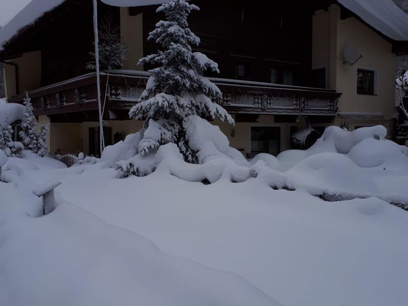 22169439-Ferienwohnung-4-Längenfeld-800x600-2