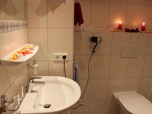 18560235-Ferienwohnung-3-Längenfeld-300x225-5