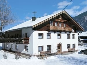 Ferienwohnung für 9 Personen (100 m²) in Längenfeld