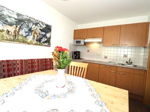 23896341-Ferienwohnung-9-Längenfeld-300x225-2