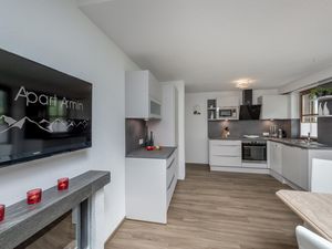 2608462-Ferienwohnung-4-Längenfeld-300x225-3