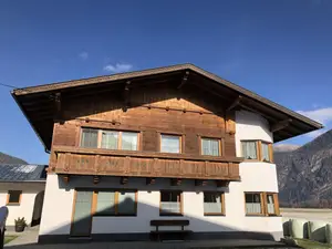 Ferienwohnung für 4 Personen (85 m²) in Längenfeld