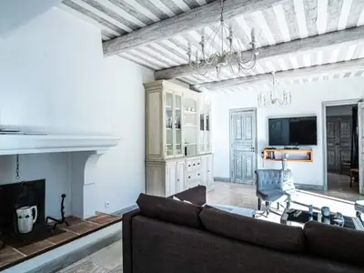 Ferienwohnung für 3 Personen (80 m²) in Lagnes 9/10