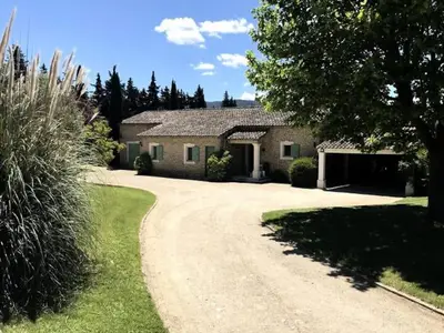 Ferienwohnung für 11 Personen (120 m²) in Lagnes 9/10