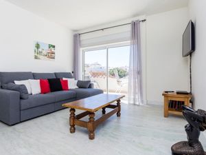 21743525-Ferienwohnung-4-Lagos-300x225-1