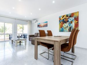 22640147-Ferienwohnung-4-Lagos-300x225-2