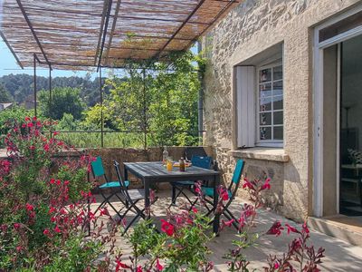 Maison de Mauricette Gite Lagrasse terrasse fleuri