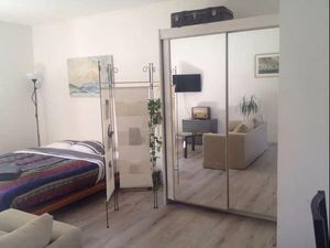 24017957-Ferienwohnung-2-Lagrasse-300x225-4