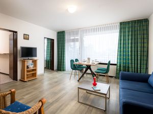 23844715-Ferienwohnung-5-Lahnstein-300x225-0