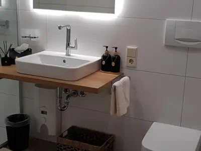 Bad mit Dusche