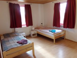 21622763-Ferienwohnung-8-Laichingen Machtolsheim-300x225-1