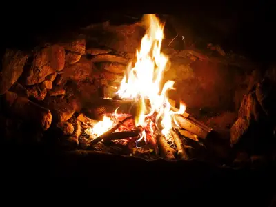 Der Grillplatz eignet sich wunderbar, um unter dem Sternenhimmel ein paar köstliche Kleinigkeiten zu genießen