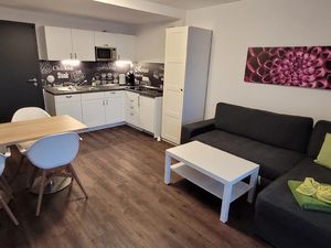 23362698-Ferienwohnung-4-Lam-300x225-1