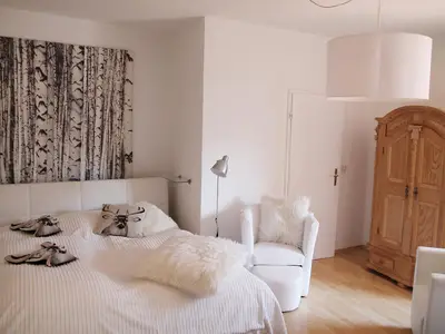 Wohn-/Schlafzimmer