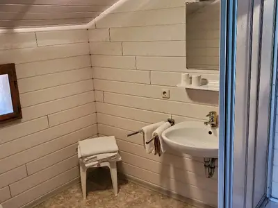 bad-kleine-wohnung-1