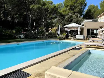 Ferienwohnung für 9 Personen (150 m²) in Lambesc 4/10