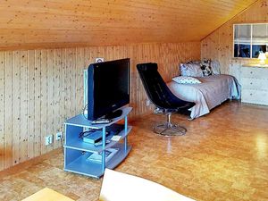 569362-Ferienwohnung-5-Lammhult-300x225-5