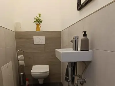 seperate Toilette