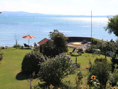 Badestrand / Privater Seezugang - Liegewiese, Liegestühlen, Sitzgelegenheiten