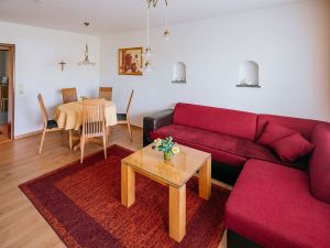 23587926-Ferienwohnung-5-Langenargen-300x225-4