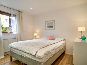 23275070-Ferienwohnung-3-Langenargen-300x225-1