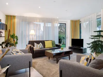 Photo, INSIDE, OUTSIDE