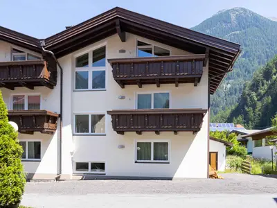 Ferienwohnung für 4 Personen (47 m²) in Längenfeld 8/10