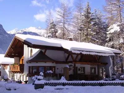 Hausfoto Winter