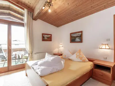 LE-230412-Gaestehaus-Waltraud-4834_web