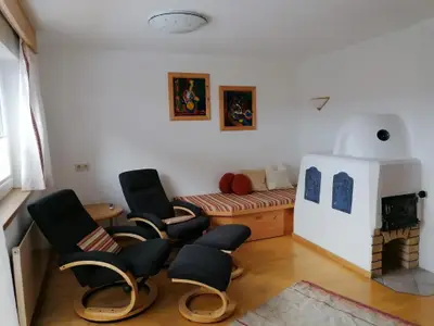 Wohnzimmer mit Relexsessel