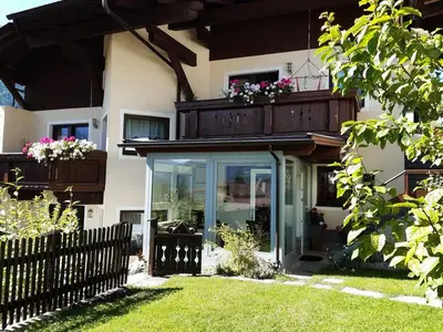 Ferienwohnung für 6 Personen (110 m²) in Längenfeld 1/10
