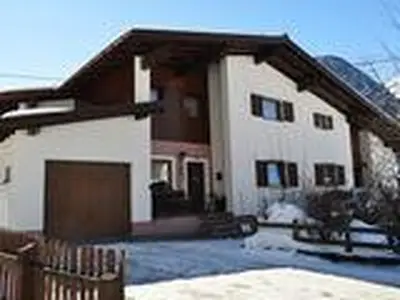 Rückseite Haus Ennemoser Sigrid