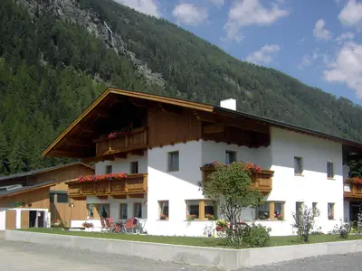 Ferienwohnung für 4 Personen (45 m²) in Längenfeld 3/7