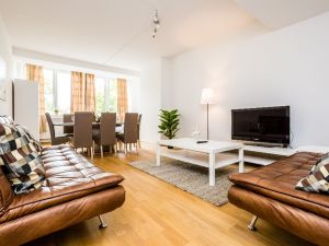 22321301-Ferienwohnung-8-Langenfeld (Nordrhein-Westfalen)-300x225-1