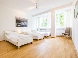 22321301-Ferienwohnung-8-Langenfeld (Nordrhein-Westfalen)-300x225-3