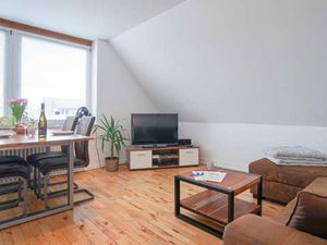 23072289-Ferienwohnung-4-Langenhorn-300x225-1