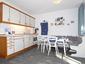 23966037-Ferienwohnung-5-Langeoog-300x225-4