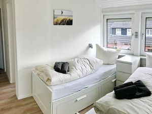 23881270-Ferienwohnung-2-Langeoog-300x225-2